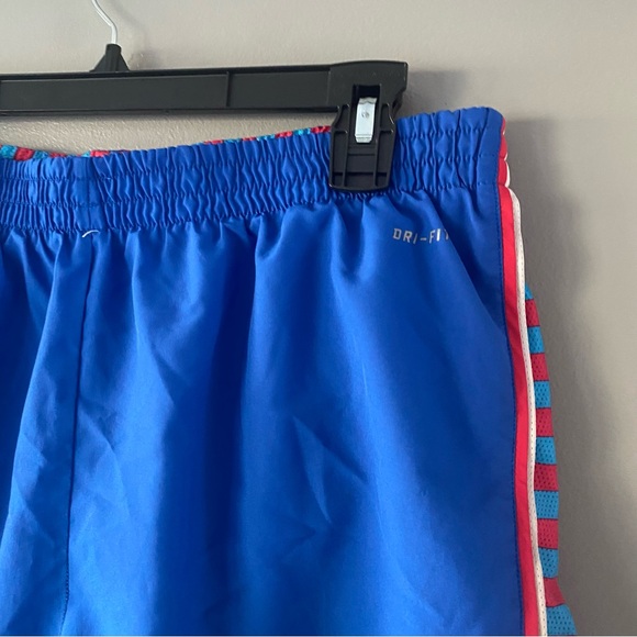 Nike Red White Blue Shorts - Women’s L - Picture 3 of 4